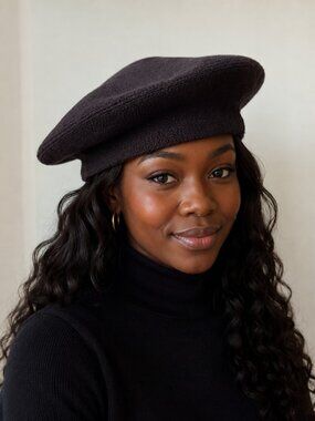 Stretchy Solid Purple Beret